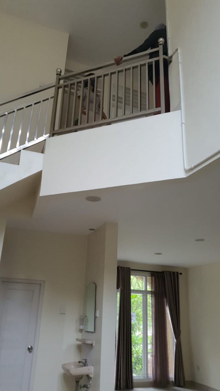 Rumah Disewakan di Meadow Green Lippo Cikarang